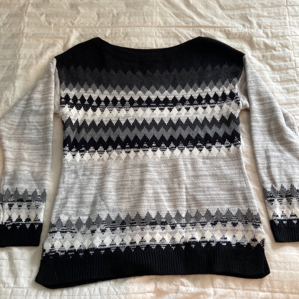 NY and Co boatneck sweater